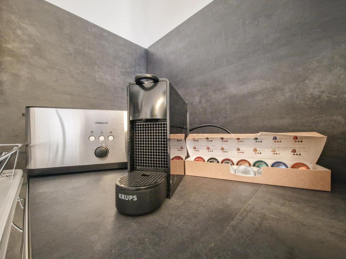 Feelhome - Design - Kitchen - Kingbed - Smart Tv Appartement *